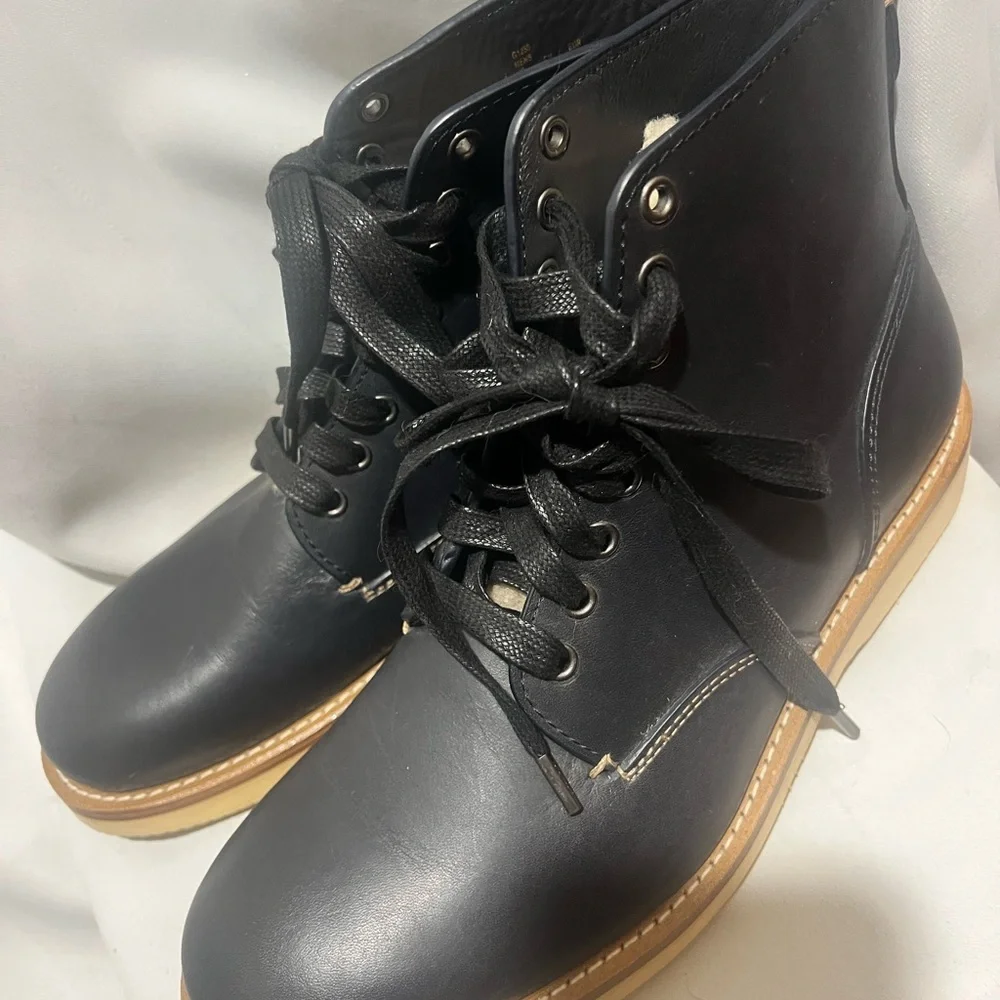Coach Derby Boot with Shearling size 10.5m - Picture 3 of 9